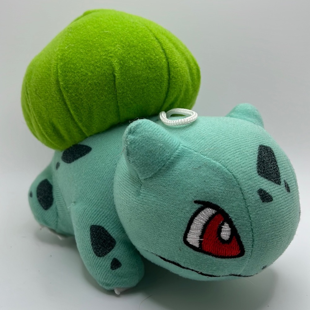 2016 Bulbasaur Pokémon Plush Toy